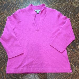 Geneva Women's Petite V-Neck Sweater in Bold Pink Cashmere